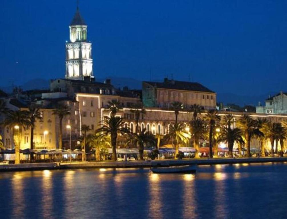 Blue Tree Rooms Split Zewnętrze zdjęcie